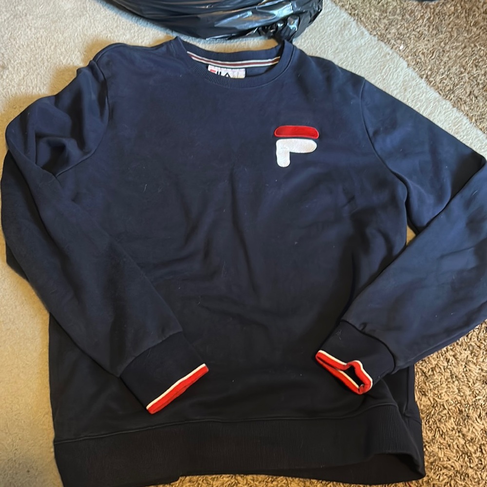 Men’s fila sweatshirt
